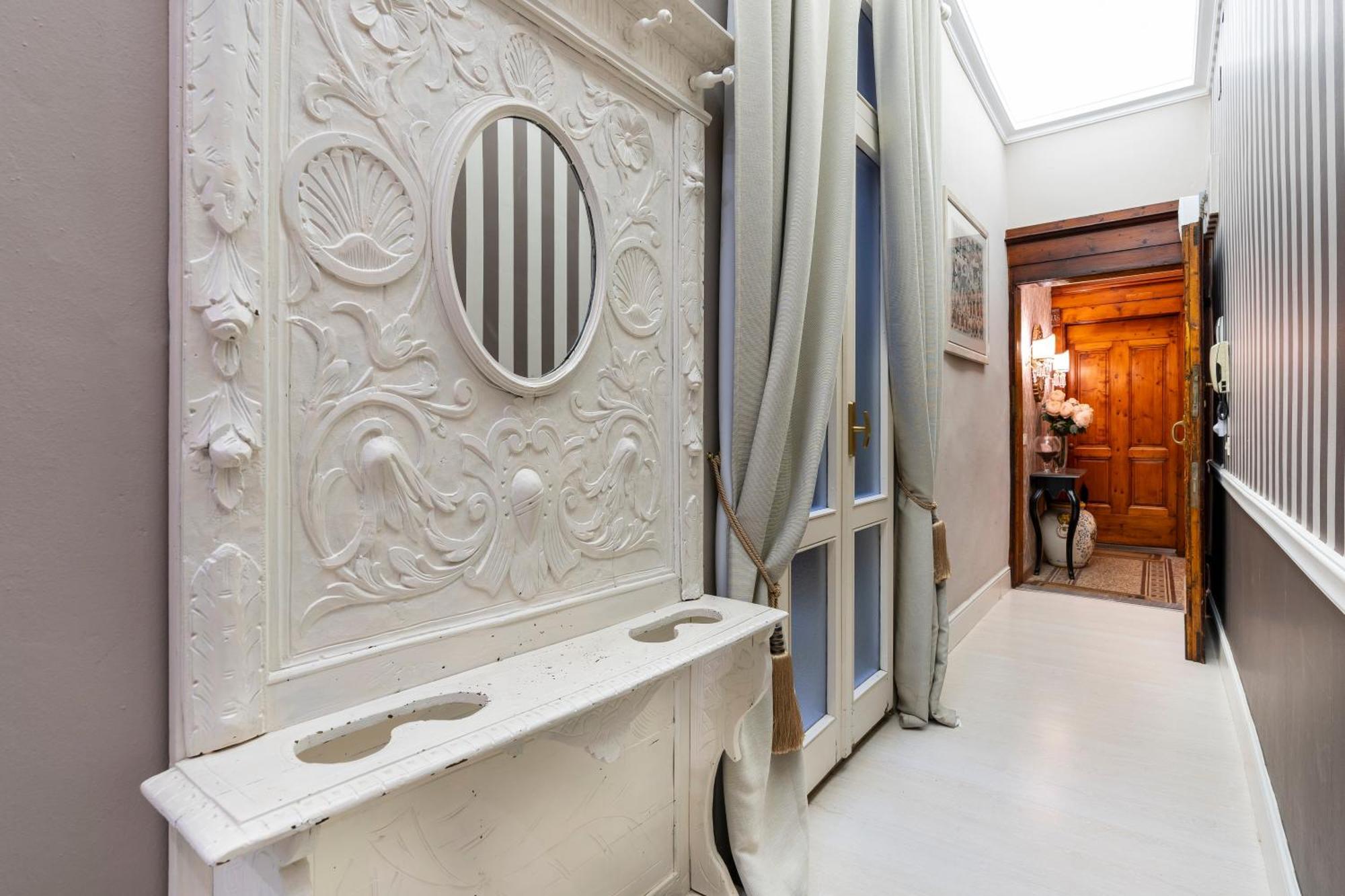 Historic Borgo Ognissanti, 8 Appartamento Firenze